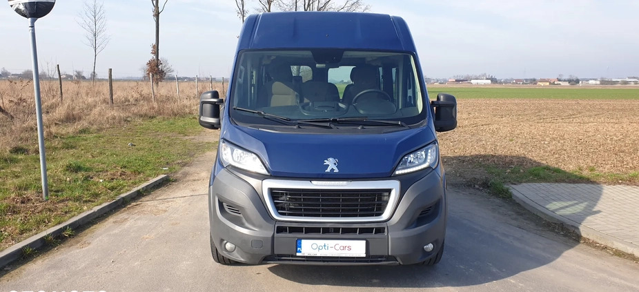 Peugeot Boxer cena 79500 przebieg: 188000, rok produkcji 2016 z Busko-Zdrój małe 781